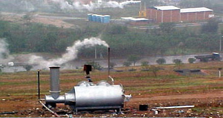 Imagem que mostra nosso primeiro evaporador de chorume funcionando na cidade do Rio de Janeiro.